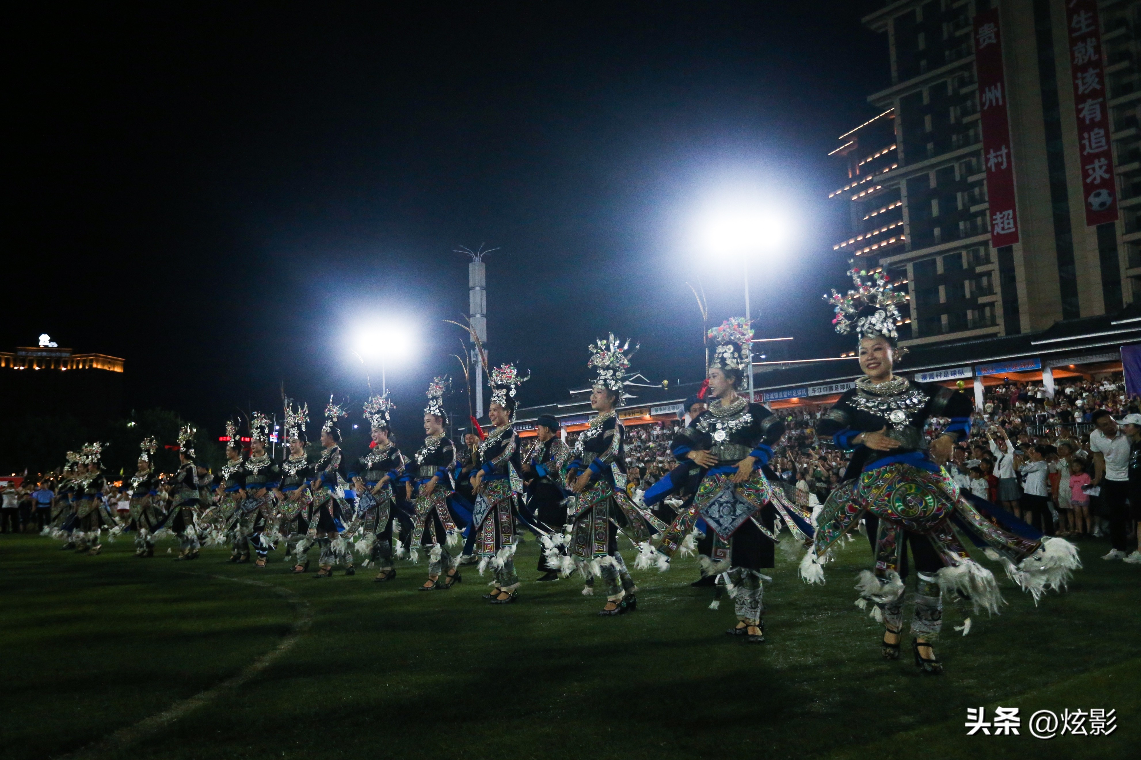 贵州榕江“村超”尽显足球激情