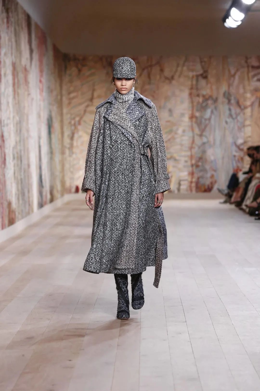 2023年明星穿过的高定,又大又繁琐的高定系列