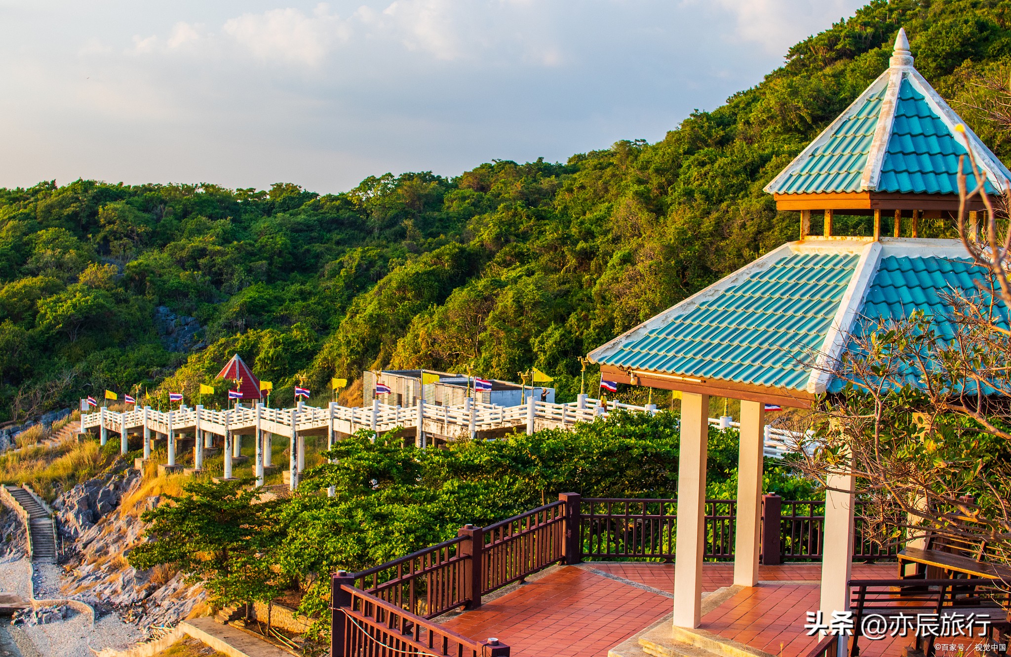 海南冬天旅游十大必去景点,海南旅游最佳景点推荐自驾游