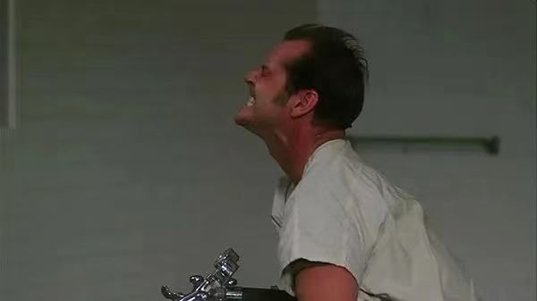 他越变态，我越兴奋