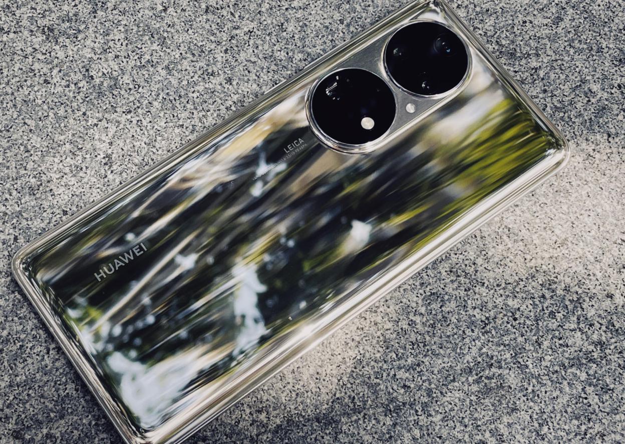 目前最好用的华为手机是哪一款,华为目前最好用的手机是哪一款