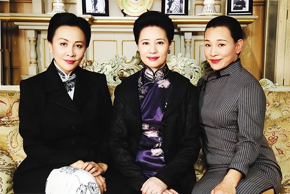 蒋介石有多风流？贴身秘书晚年透露真相，宋美龄做法令人叫绝