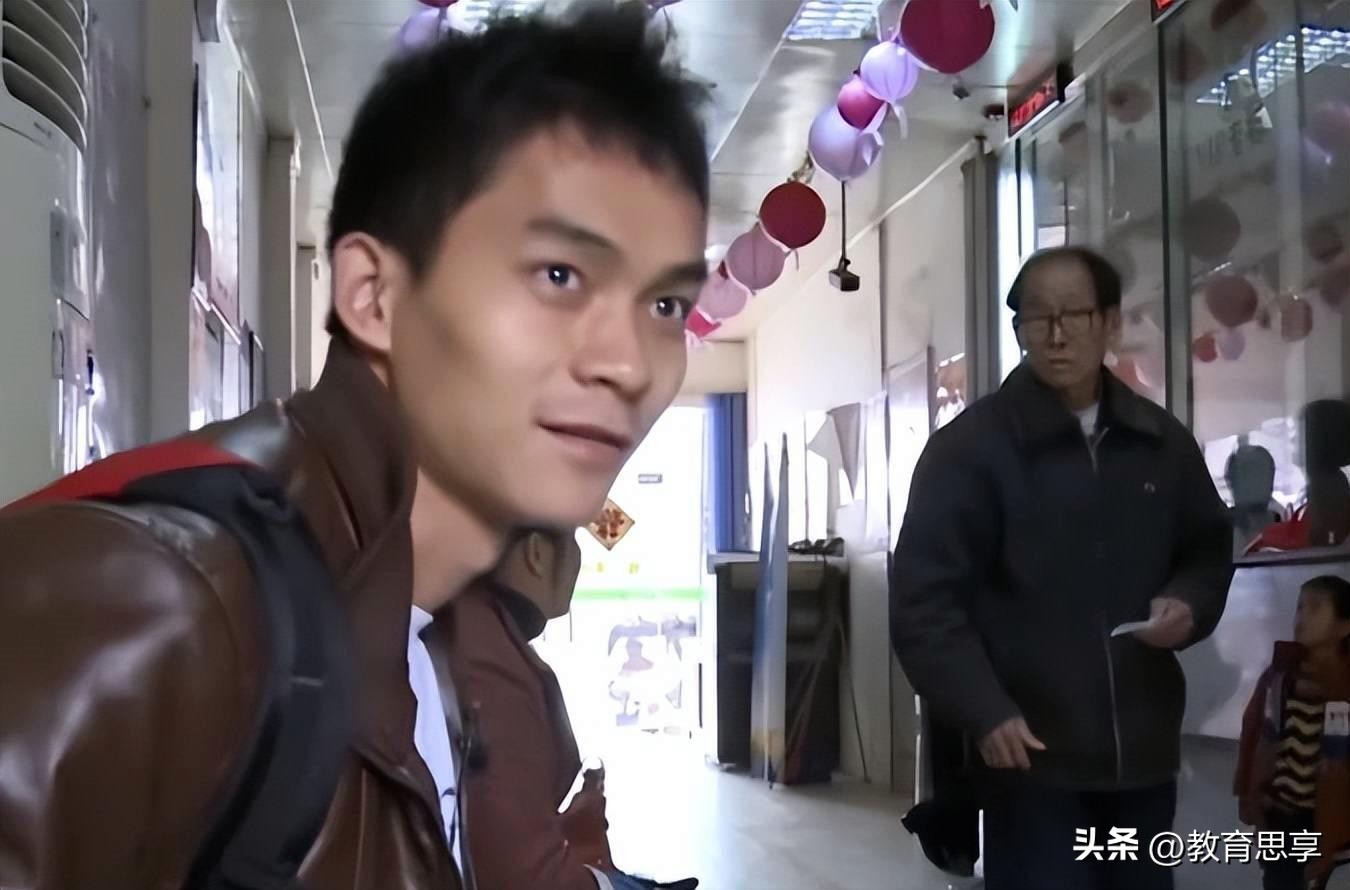 人生不只一张试卷，名校并非唯一选择，唐尚珺的清华梦，是该醒了