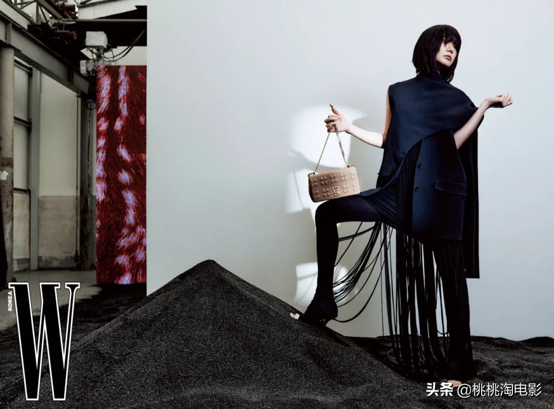 裴斗娜连衣裙,裴斗娜短发造型拍过的剧