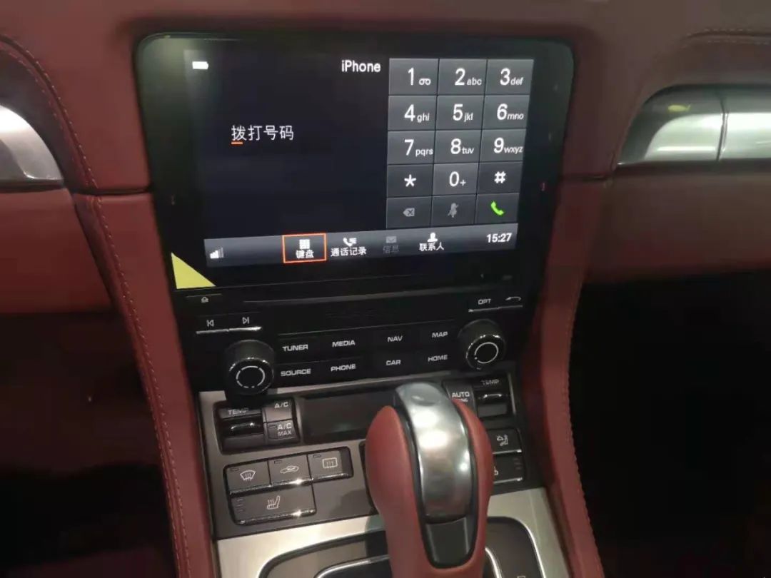 18款保时捷718敞篷2.5t二手多少钱,保时捷718新款敞篷车顶配落地价