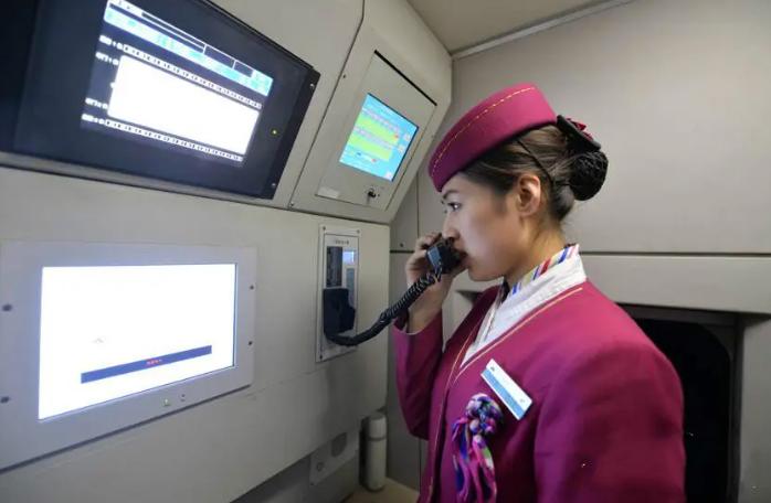 毕业想进铁路系统拿铁饭碗,想进铁路局工作报哪些专业