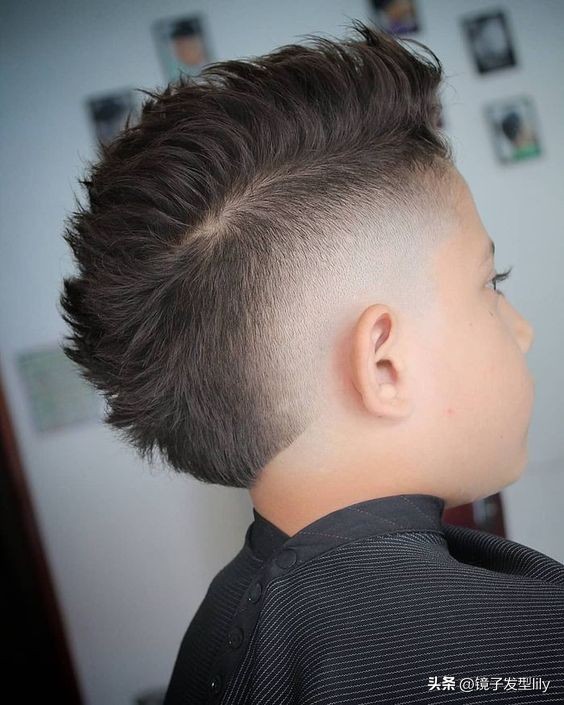 二月二龙抬头适宜的发型男孩,二月二龙抬头男生发型