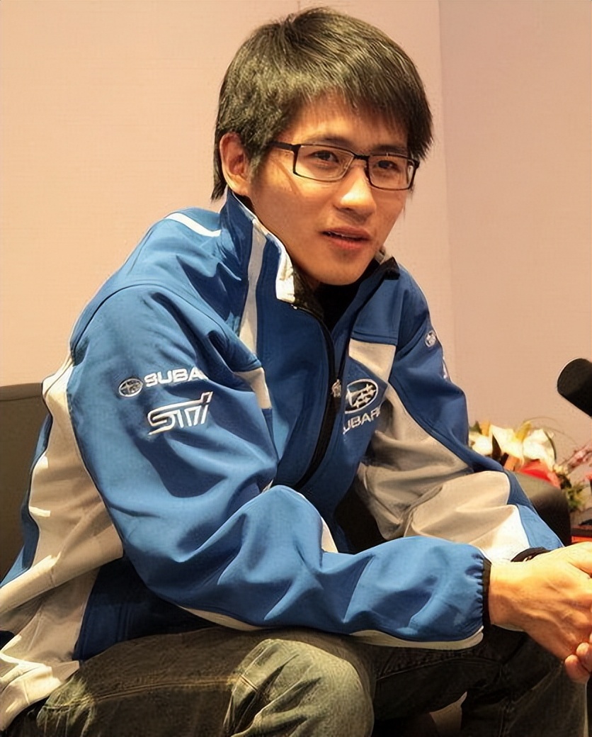 韩寒棱角被磨平全文,韩寒棱角磨平视频