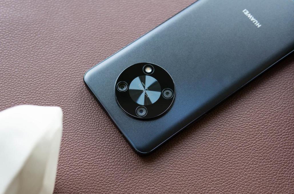 5g手机华为鸿蒙256g,华为鸿蒙系统买128g的还是256g的好