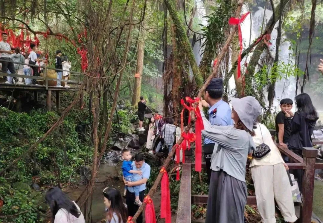 假期平安不打烊！临高警方圆满完成“五一”安保维稳工作