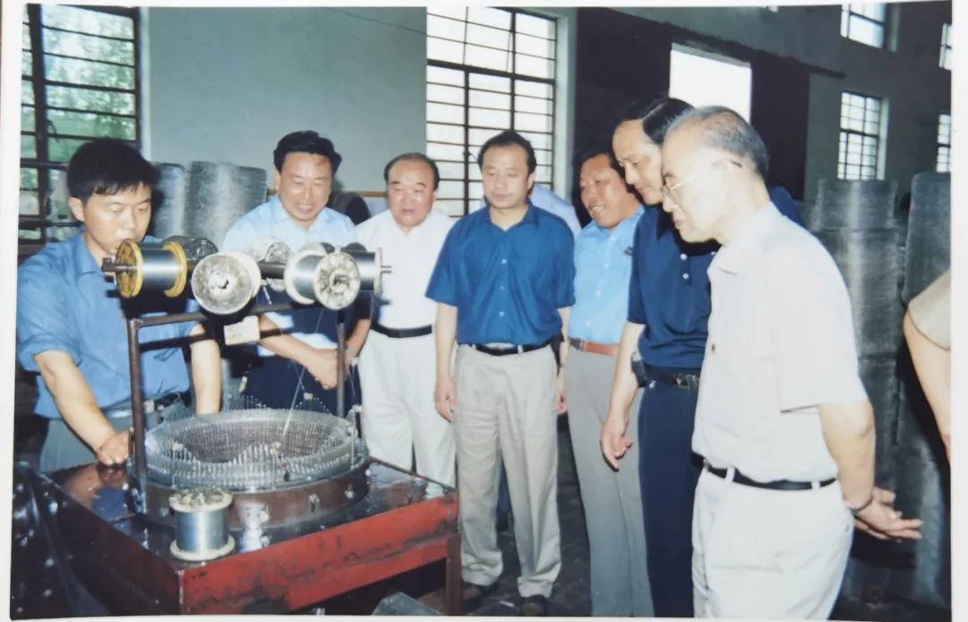 宣传语“永不生锈的戴南”诞生记