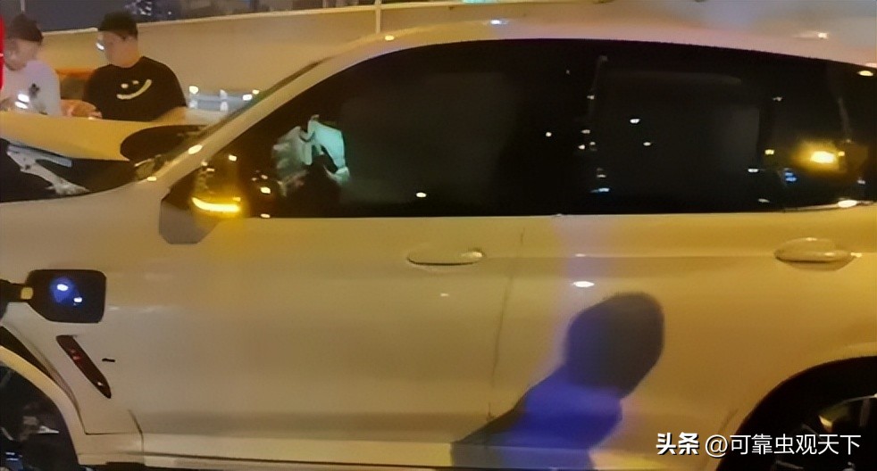 奥迪8秒高速停车事件结果,奥迪紧急刹车事件