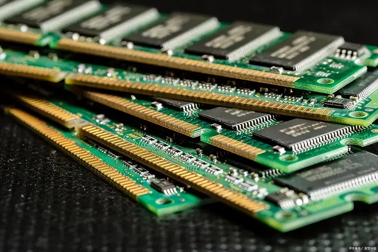 电脑开机recovery蓝屏,电脑蓝屏出现你的设备需要重启