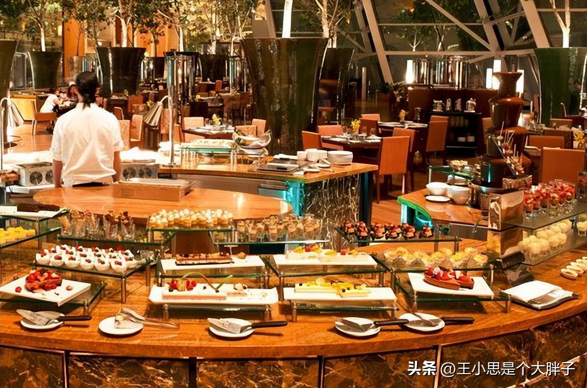 自助餐内幕你以为你能吃就能回本,自助餐真不能吃多
