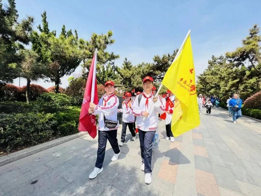 高校传承红色基因赓续红色血脉,希望学子心向党红色基因代代相传