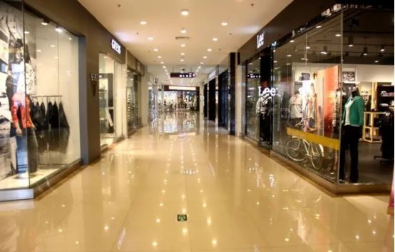 大连市胜利购物广场,2018年大连胜利广场