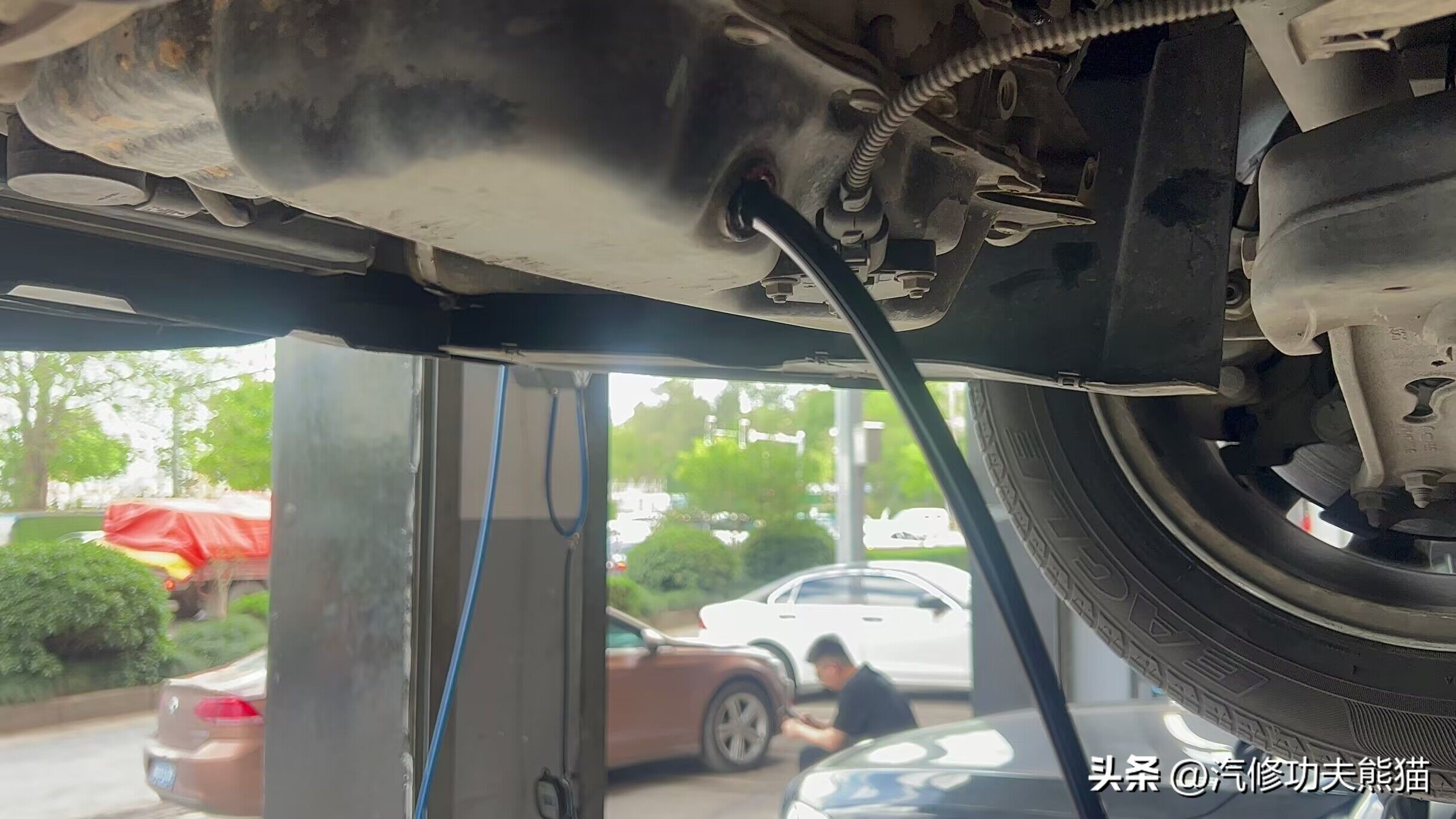 2017款大众迈腾10万公里烧机油,十年的迈腾怎么样后期维修费用