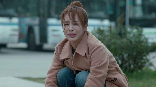 欢乐颂应勤邱莹莹买咖啡,欢乐颂应勤跟着邱莹莹坐地铁