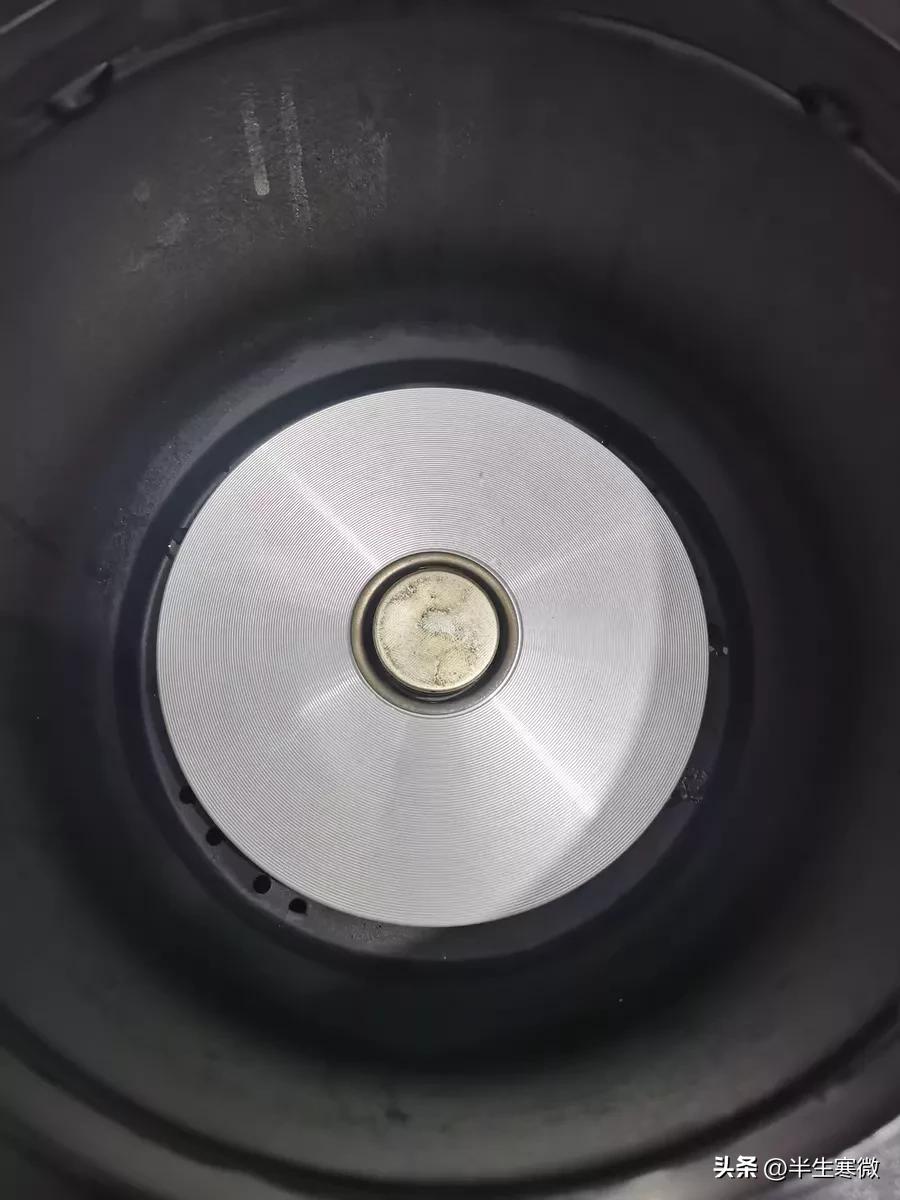 网购产品与实际对比,同样的产品网购比实体店便宜多少