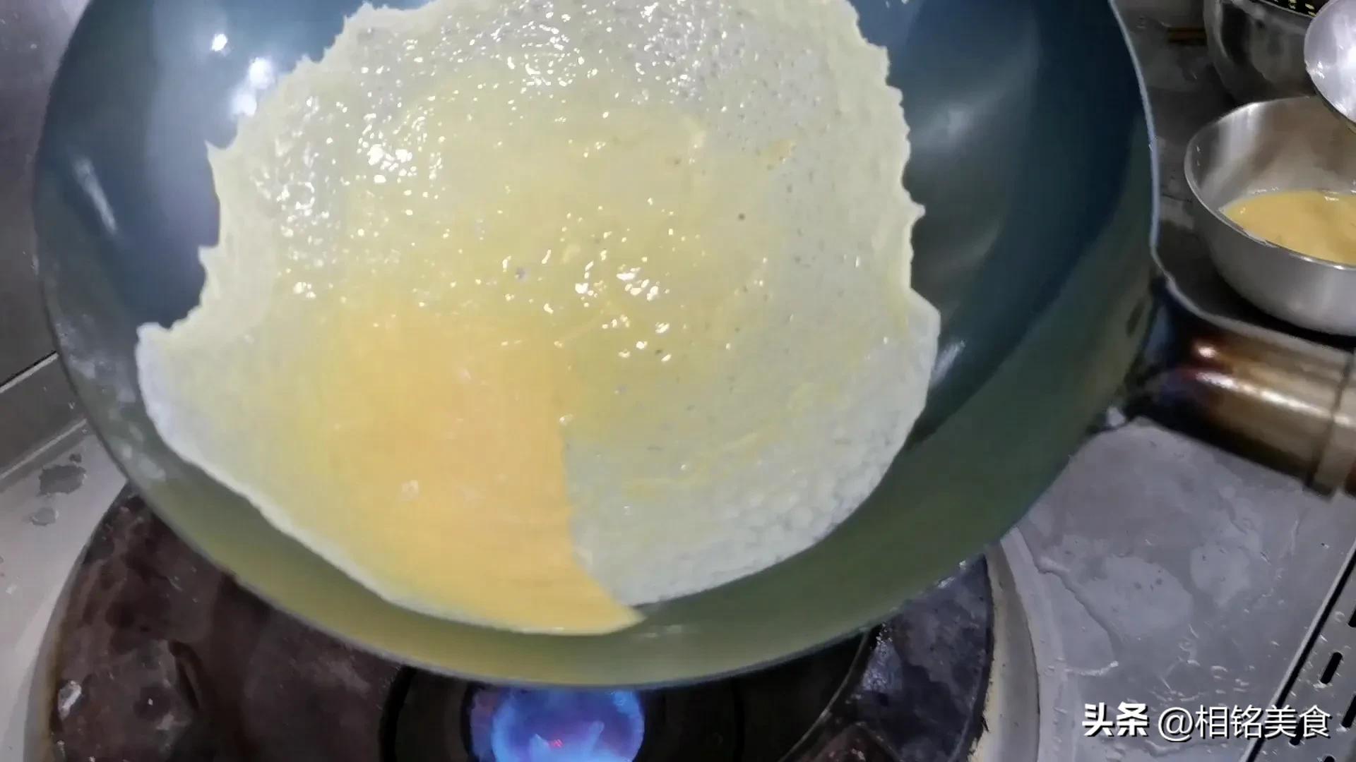 新铁锅怎样开锅小妙招视频,不粘锅的铁锅最佳开锅方法