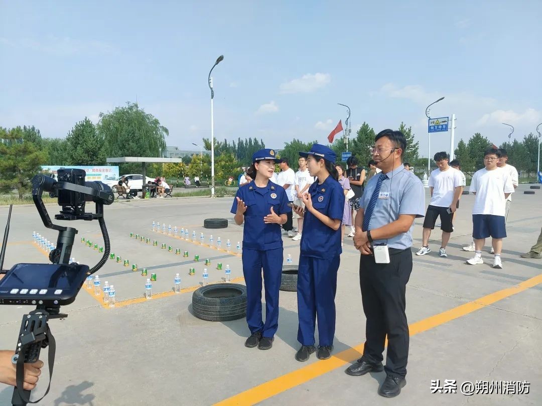 消防宣传车进幼儿园,驾校消防安全宣传视频
