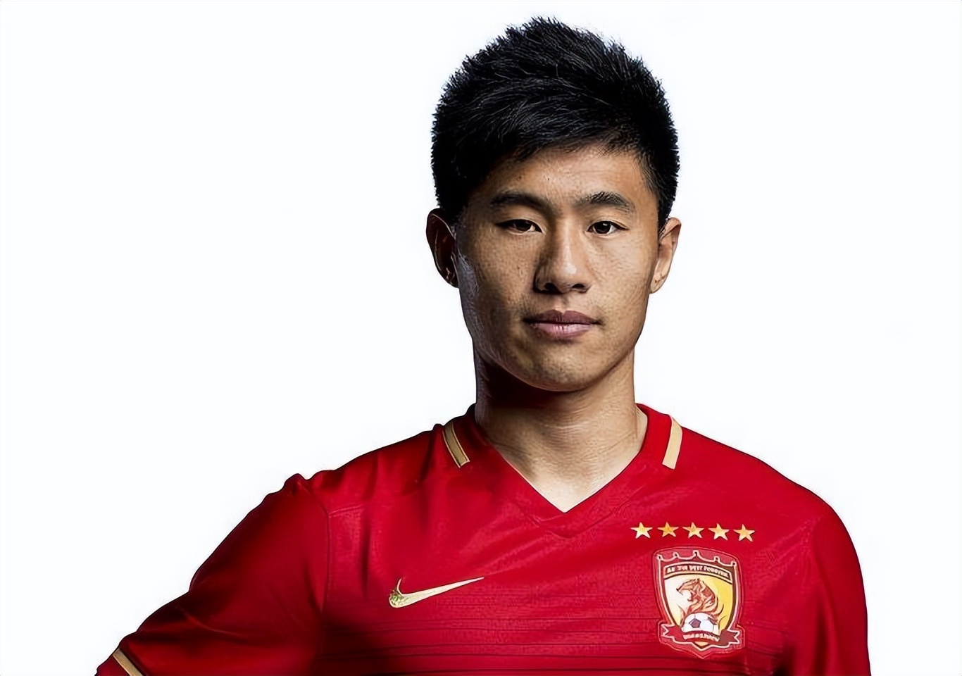 后悔！他因亚泰给的钱太少拒绝加盟，如今当打之年只能却中乙