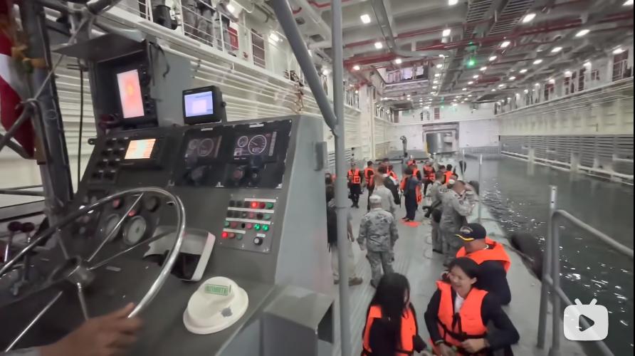 泰国071e登陆舰内部展示,中国卖给泰国的军舰