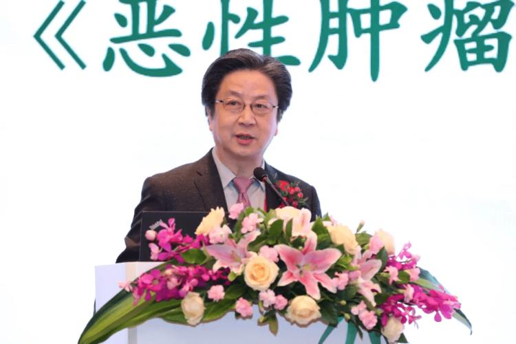 直肠癌手术后不做化疗只跑步抗癌,跑步是治疗癌症最好的运动