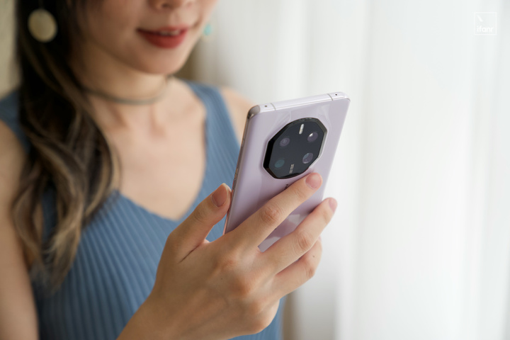 华为Mate50RS保时捷设计体验：生而峥嵘的「少数产品」