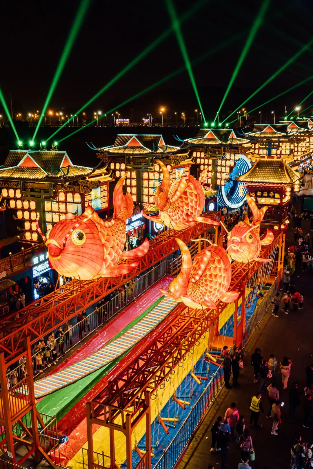 榴莲爱好者去果园,榴莲爱好者来打卡