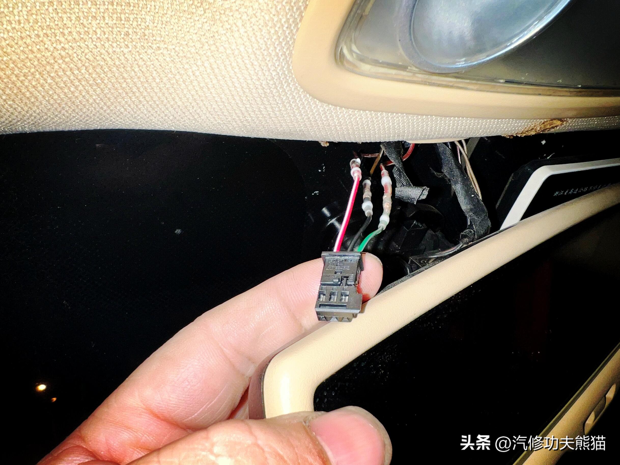 父亲老车翻新修复,父亲去世留下了的车去翻新