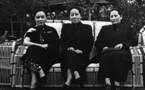 红楼梦四大家族是哪四家,中国古代四大家族是指哪四家