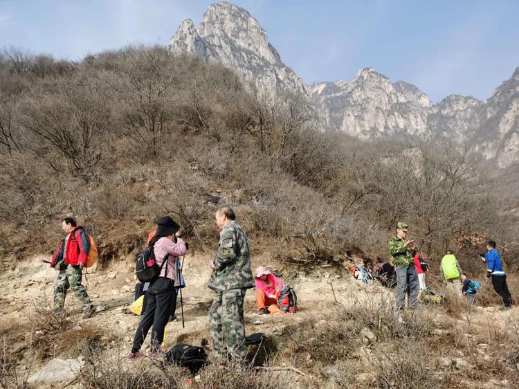 绝壁大梯白云寺,徒步白云寺