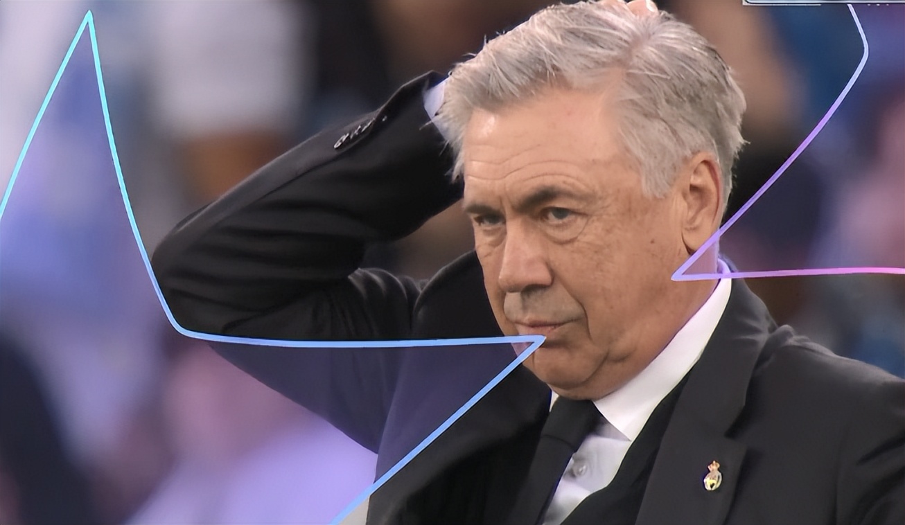 b席任意球破门沃克鼓掌,b席2分钟进球