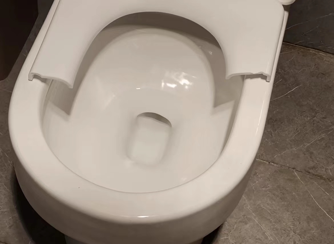 智能马桶如何选择靠谱,入住一年的卫生间