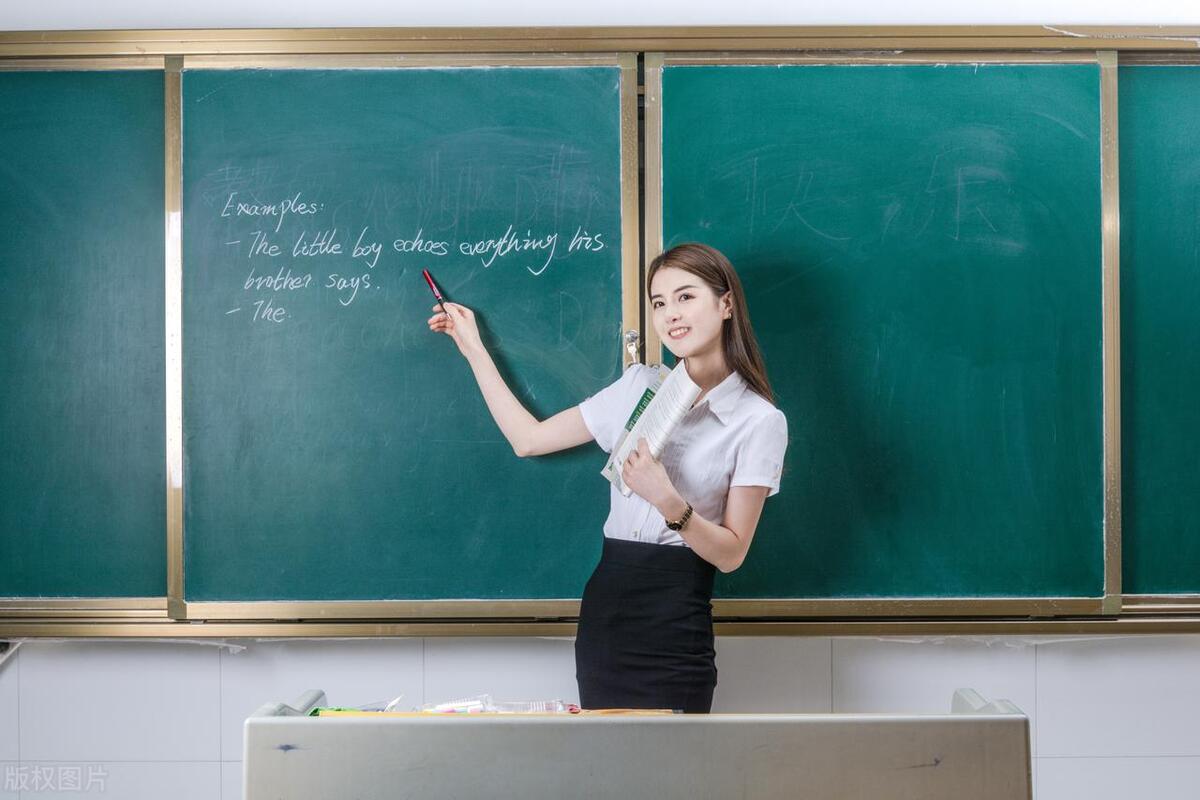 学前端建议自学还是培训机构好,自学前端需要培训吗