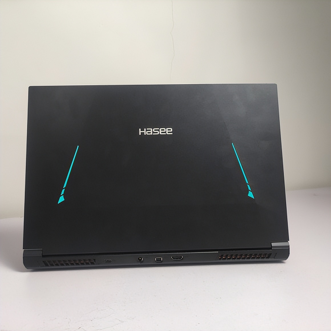 绁炶垷鎴樼z8-da7ns鍊煎緱涔板悧,绁炶垷鎴樼z8-da7np12浠7