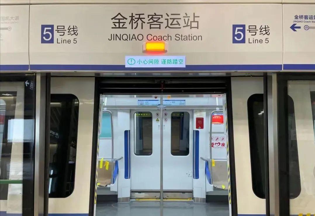 南宁十年经济变化,南宁东葛路尾巨变