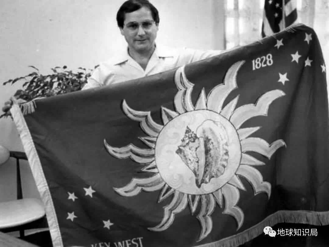 在美国建国中国，坚持了整整一分钟！|地球知识局