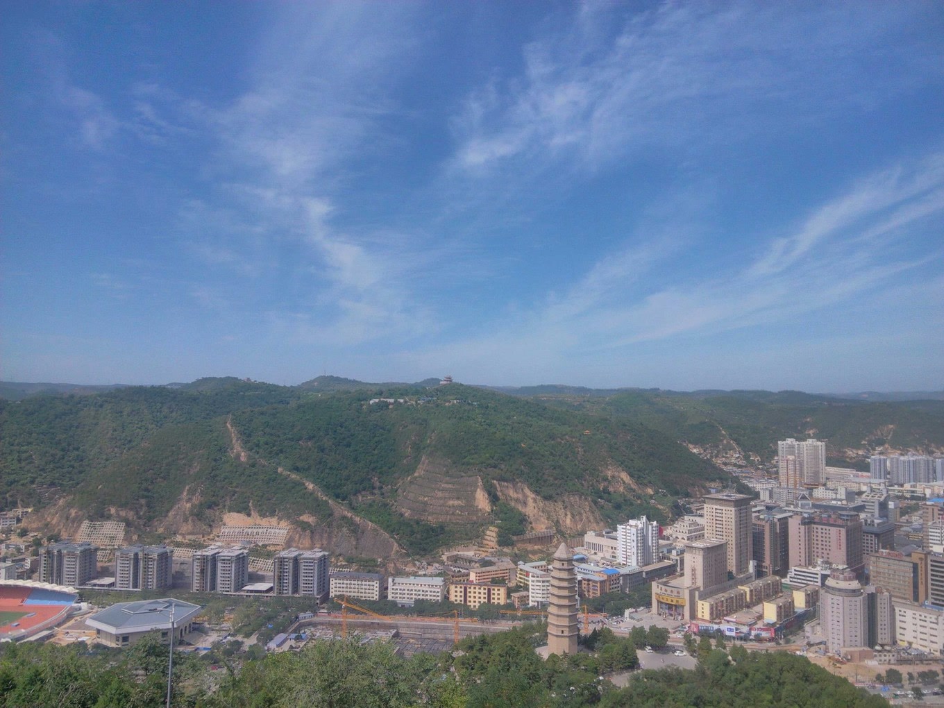 延安景点游玩最佳线路推荐一下,延安旅游必去景点推荐路线