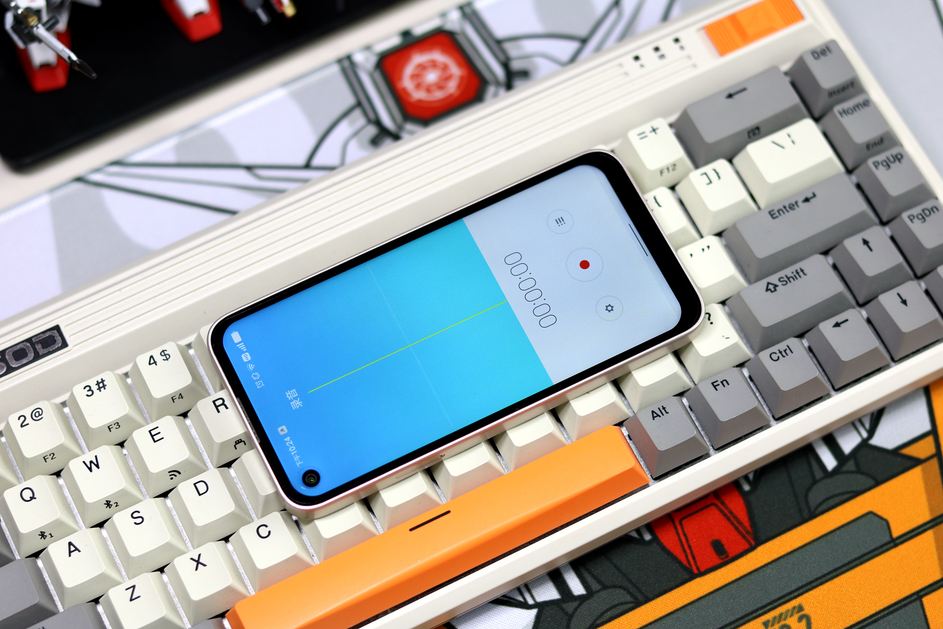 小米生态链推出防沉迷手机，iphone4S一样的手感，为学生群体打造