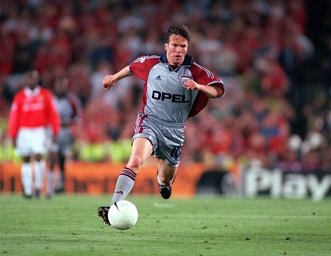 鍙岄┈瀵瑰喅椹媺澶氱撼椹壒涔屾柉,鍙岄┈浜夐泟