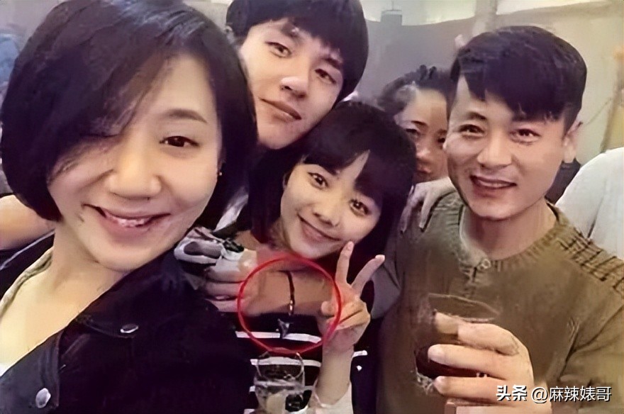 鍏摜楦泲椋庢尝,鍏充簬鍏叚鍏殑浜嬩欢