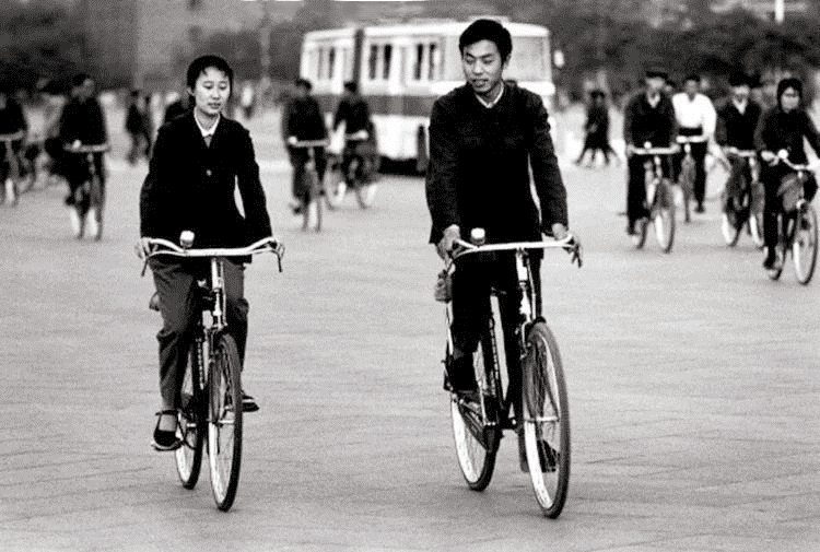 40年前凤凰自行车,40年前凤凰自行车二八大杠多少钱