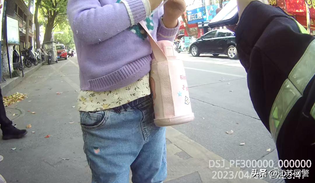 苏州走失女孩最新情况,江苏紧急寻人启事14岁女孩走失