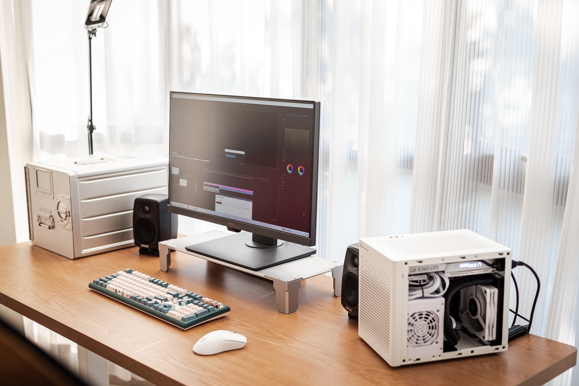 你也可以轻松装的白色ITX小钢炮：银欣SG16装机指南