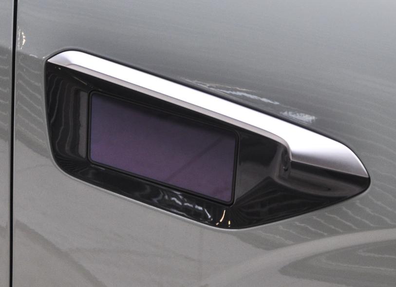 阿维塔11提车一个月感受,30万放弃bba选择特斯拉