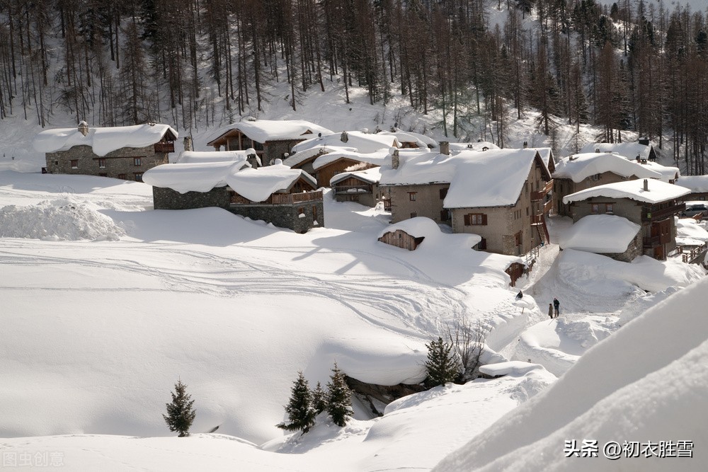 立冬五首：秋将归去冬又至，寒色不遮万山翠
