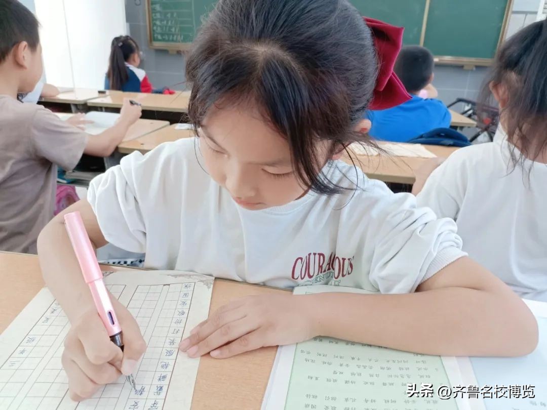 大路小学举行庆祝教师节系列活动,心怀皓月致敬师恩教师节活动