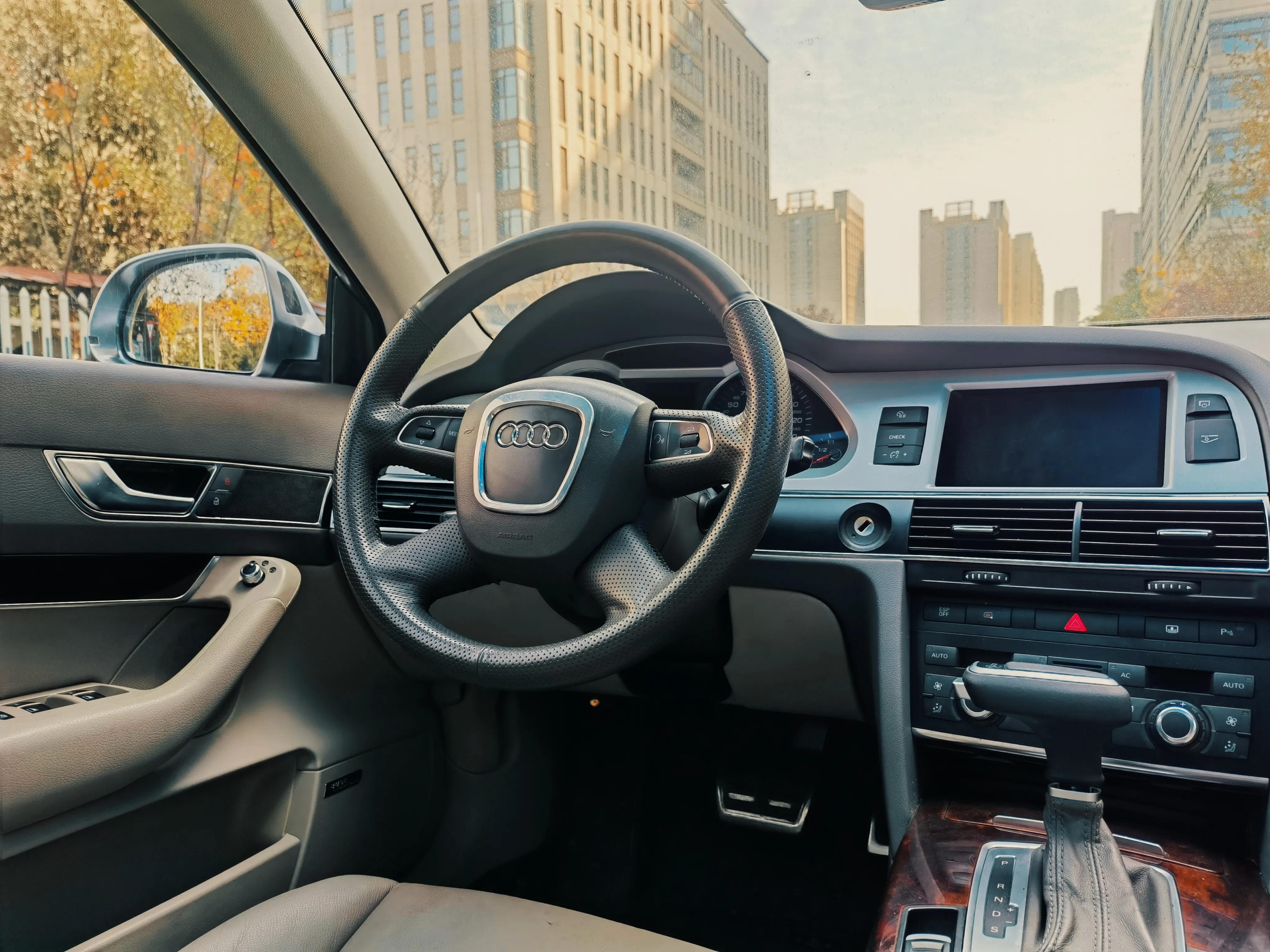 老a6l有8缸吗,老a6l用什么机油